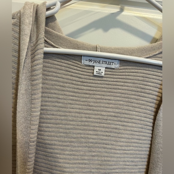 99 Jane St Hooded Open Cardigan with Split Hem & Ribbing Size Medium - Picture 3 of 6